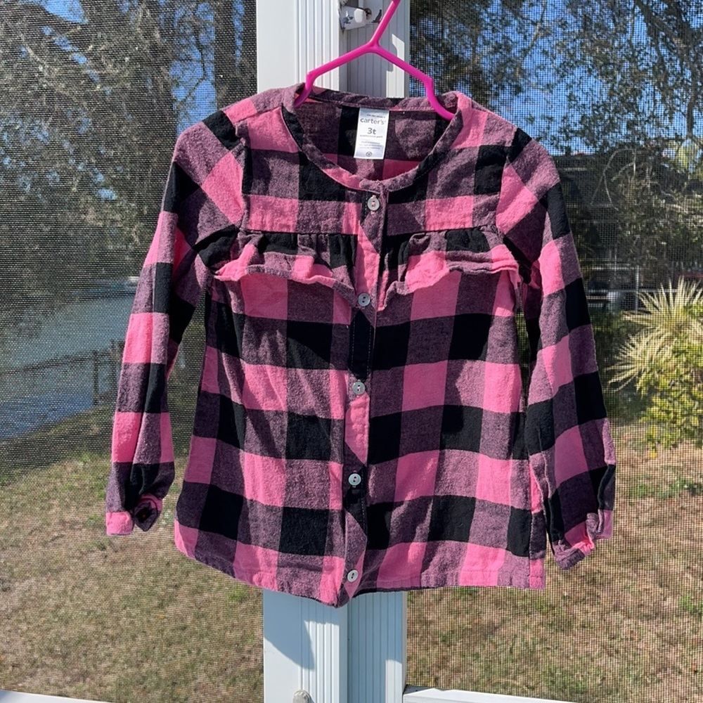 Carter’s Pink and black Buffalo plaid flannel shirt
